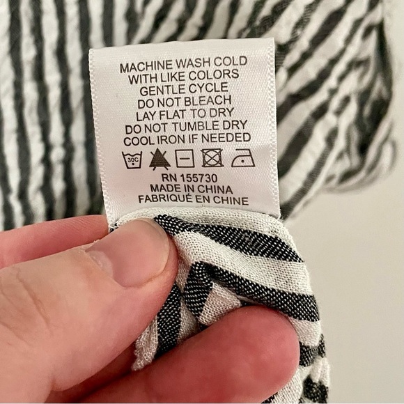 Jane and Delancey Striped Cap Sleeve Button Down Rayon Top - Picture 6 of 6